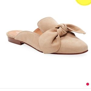 Saks Fifth Venue Nude Mules NWT